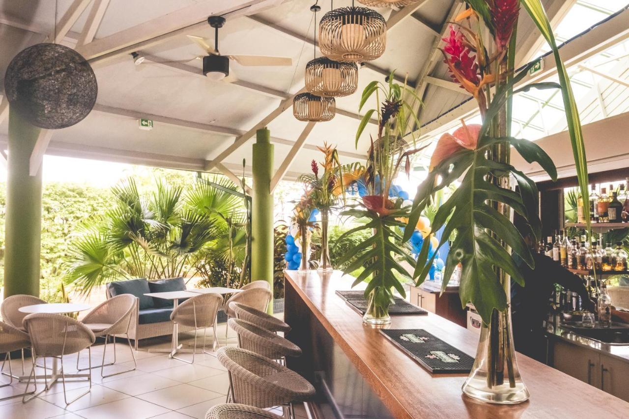 קורו Hotel Des Roches מראה חיצוני תמונה