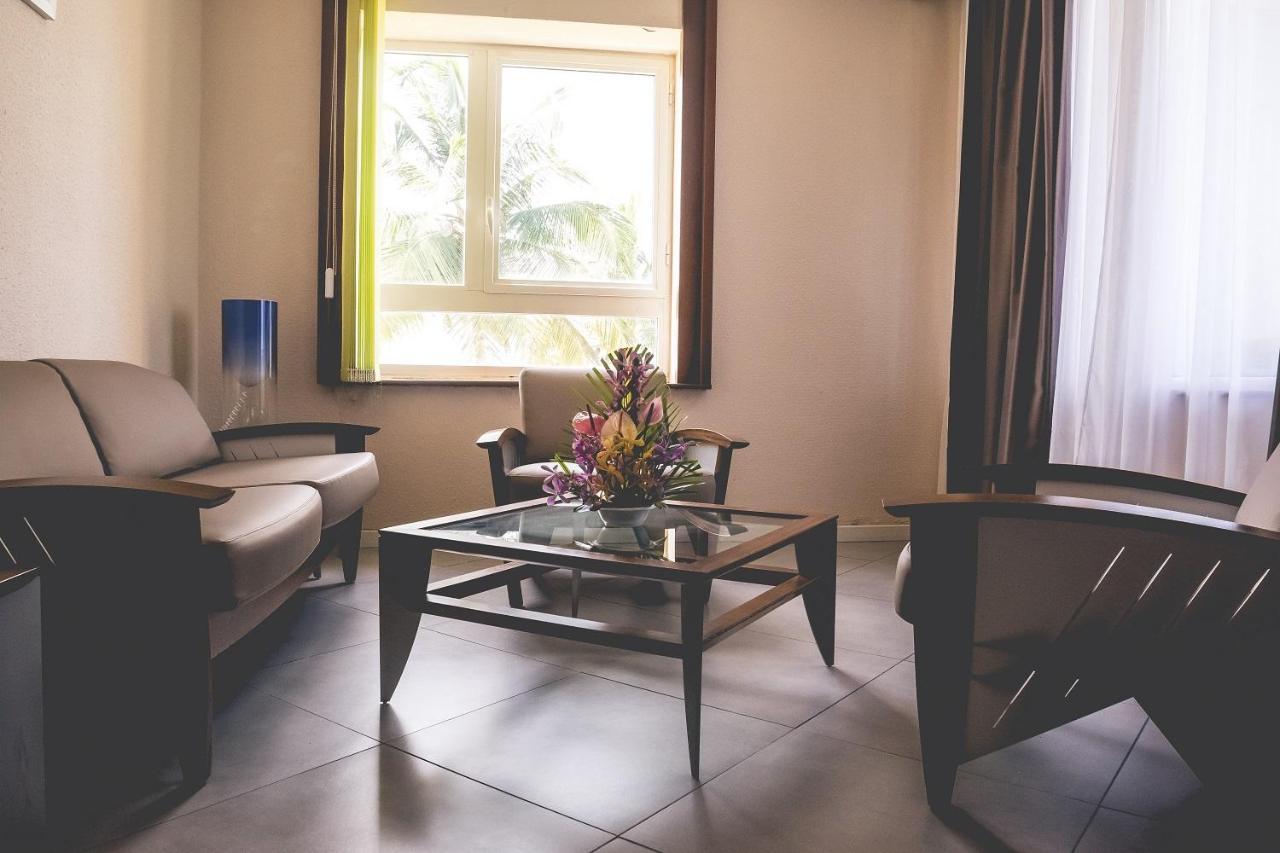 קורו Hotel Des Roches מראה חיצוני תמונה